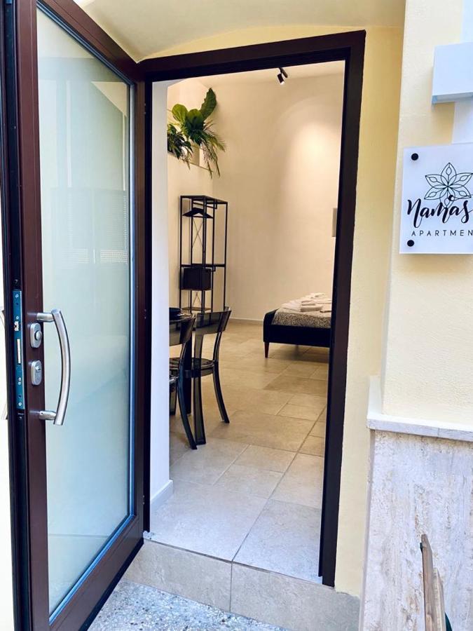 Namaste Apartment Bari Exteriör bild