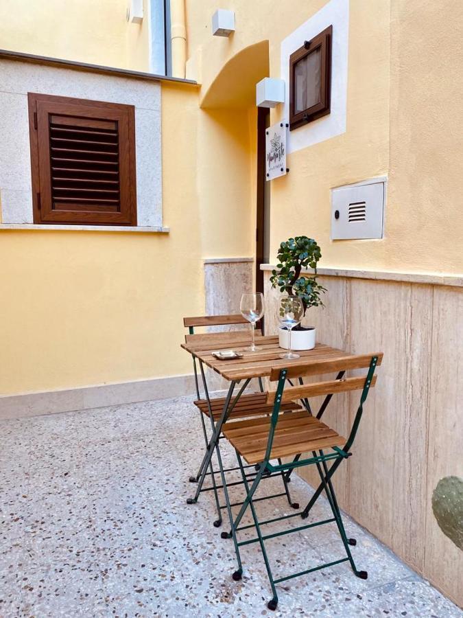 Namaste Apartment Bari Exteriör bild