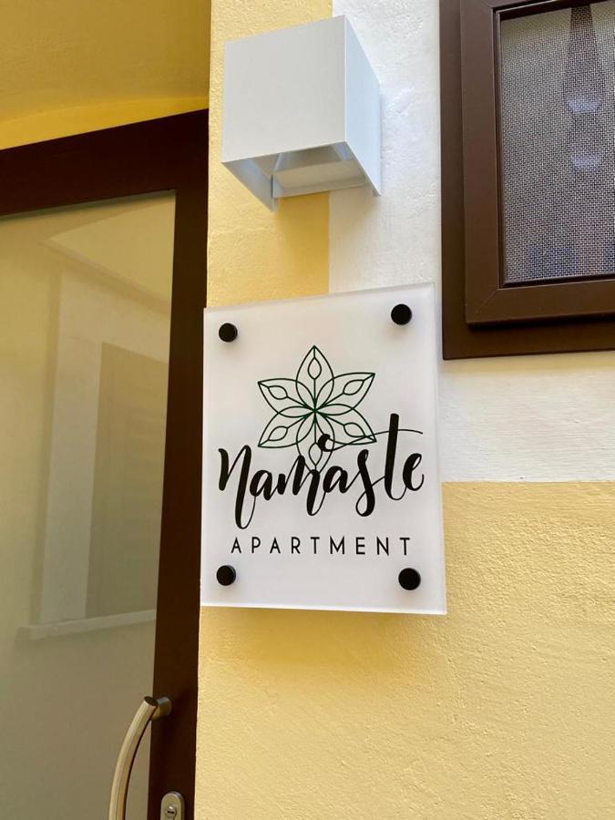 Namaste Apartment Bari Exteriör bild